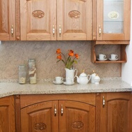 Traditional Medium Wood-Golden Kitchen