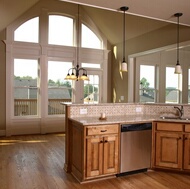 Traditional Medium Wood (Golden) Kitchen