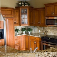 Traditional Medium Wood-Golden Kitchen