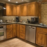 Traditional Medium Wood-Golden Kitchen