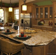 Traditional Medium Wood-Golden Kitchen