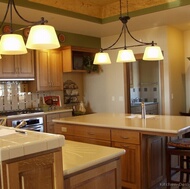 Traditional Light Wood Kitchen