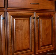 Traditional Medium Wood-Golden Kitchen