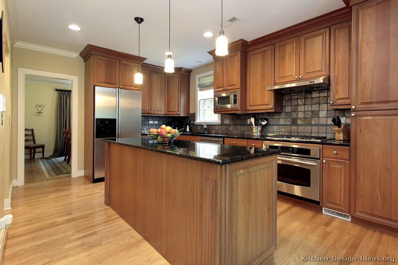 Pictures of Kitchens - Traditional - Medium Wood Cabinets, Golden Brown