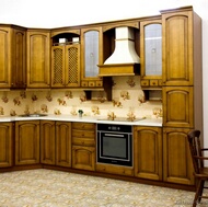 Traditional Medium Wood (Olive) Kitchen