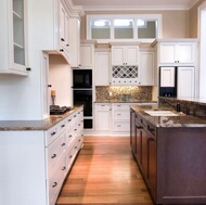 Traditional Two-Tone Kitchen