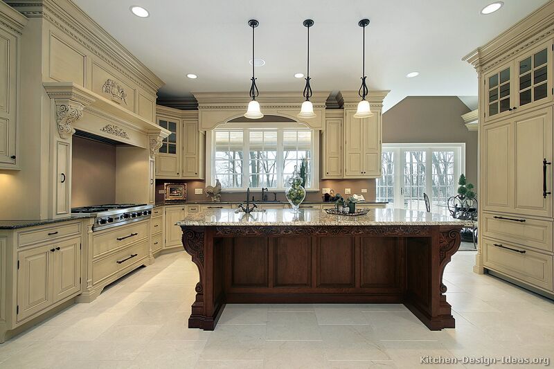 Pictures of Kitchens  Traditional  TwoTone Kitchen Cabinets