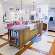 Traditional Two-Tone Kitchen