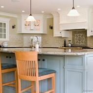 Traditional Two-Tone Kitchen