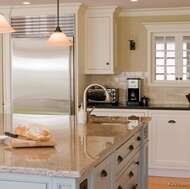 Traditional Two-Tone Kitchen