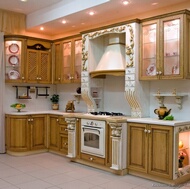 Traditional Two-Tone Kitchen