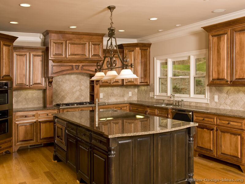 Tuscan Kitchen Design - Style & Decor Ideas