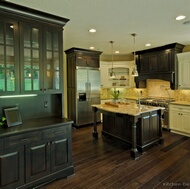 Traditional Two-Tone Kitchen