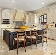 Traditional Antique White Kitchen