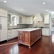 Traditional Two-Tone Kitchen