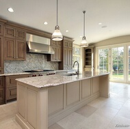 Traditional Two-Tone Kitchen