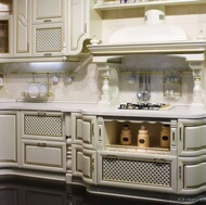 Traditional Two-Tone Kitchen