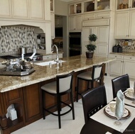 Traditional Antique White Kitchen