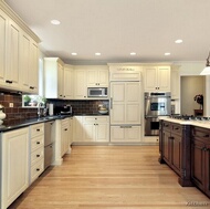 Traditional Two-Tone Kitchen