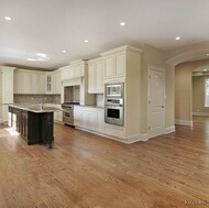 Traditional Antique White Kitchen