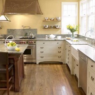 Traditional Two-Tone Kitchen