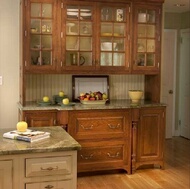 Traditional Two-Tone Kitchen