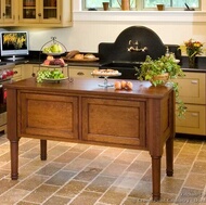 Traditional Two-Tone Kitchen