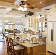 Traditional Two-Tone Kitchen