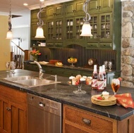 Traditional Green Kitchen