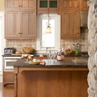 Traditional Two-Tone Kitchen