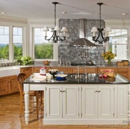 Traditional Two-Tone Kitchen