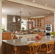 Traditional Two-Tone Kitchen