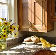 Traditional Two-Tone Kitchen