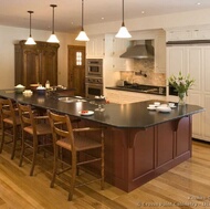 Traditional Two-Tone Kitchen