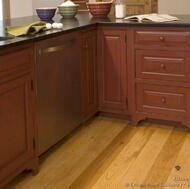 Traditional Two-Tone Kitchen