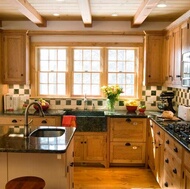 Traditional Two-Tone Kitchen