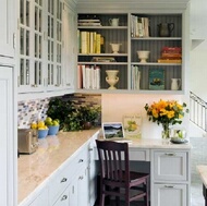 Transitional Kitchen Design with Shaker Style Cabinets