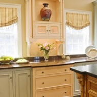 Traditional Two-Tone Kitchen