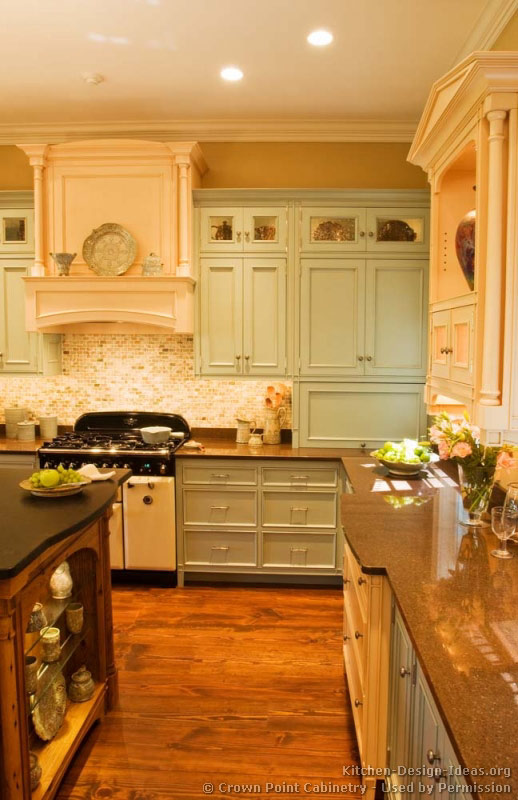 Pictures of Kitchens Traditional TwoTone Kitchen