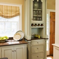 Traditional Two-Tone Kitchen