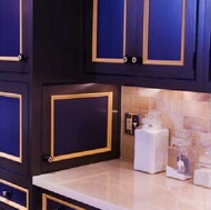 Traditional Two-Tone Kitchen