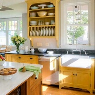 Traditional Two-Tone Kitchen