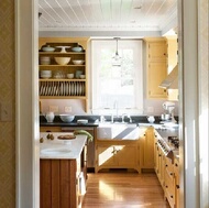 Traditional Two-Tone Kitchen