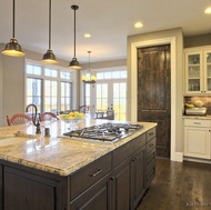 Traditional Two-Tone Kitchen