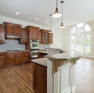 Traditional Medium Wood-Golden Kitchen