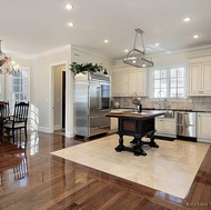 Traditional Two-Tone Kitchen