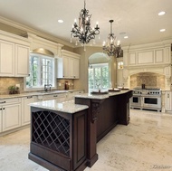 Traditional Two-Tone Kitchen