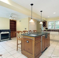 Traditional Two-Tone Kitchen