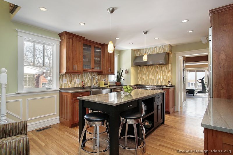 pictures of kitchens - traditional - two-tone kitchen cabinets