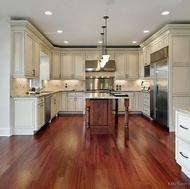 Traditional Antique White Kitchen